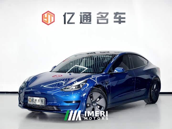 Tesla Model 3 Rear-Wheel Drive