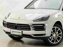 Porsche Cayenne New Energy Cayenne E-Hybrid 2.0T Platinum Edition - ფოტო 2