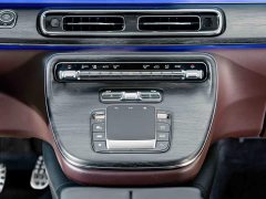 Mercedes-Benz V-Class 2024 V 300 L Long Wheelbase Luxury Edition - ფოტო 13