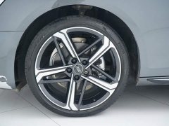 Audi A4L 40 TFSI Luxury Dynamic - ფოტო 20