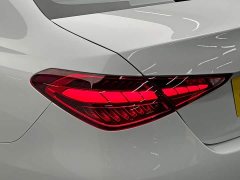 Mercedes-Benz C-Class C 200 L Sport Edition - ფოტო 10