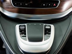 Mercedes-Benz V-Class 2021 V 260 Navigator Edition - ფოტო 14