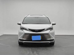 Toyota Sienna 2023 2.5L Hybrid Premium Edition - ფოტო 2