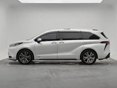 Toyota Sienna 2023 2.5L Hybrid Premium Edition - ფოტო 3