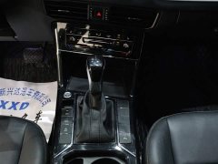 Volkswagen Passat 330TSI Elite - ფოტო 11