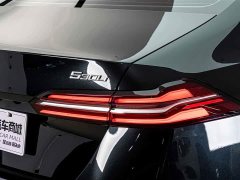 BMW 5 Series 530Li Premier M Sport Package - ფოტო 8