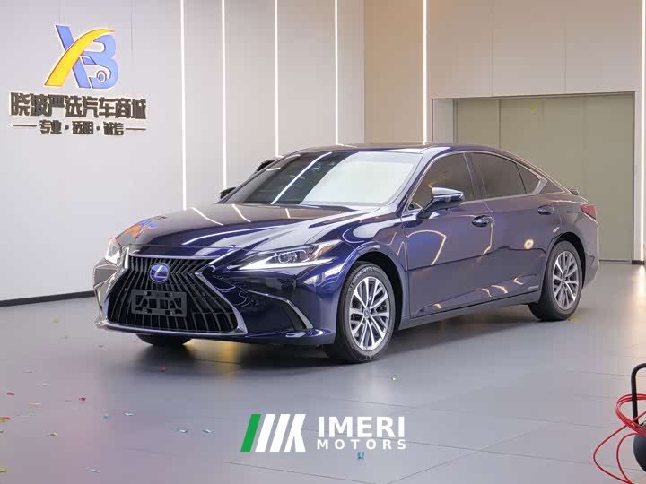 Lexus ES 300h Excellence