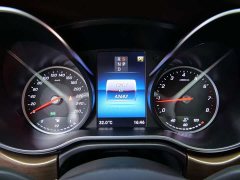 Mercedes-Benz V-Class 2021 V 260 L Long Wheelbase Luxury Edition - ფოტო 11