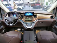 Mercedes-Benz V-Class 2021 V 260 L Long Wheelbase Luxury Edition - ფოტო 13
