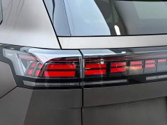 Volkswagen Teramont Pro 450TSI AWD Summit Edition - ფოტო 10
