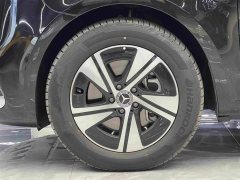 Mercedes-Benz Vito 2024 2.0T Elite 7-Seater - ფოტო 4