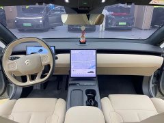 NIO ET5 2022 75kWh - ფოტო 11