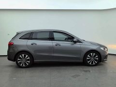 Mercedes-Benz B-Class B 180 Fashion Edition - ფოტო 10