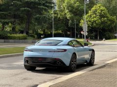 Aston Martin DB11 4.0T V8 Coupe - ფოტო 6