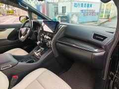 Lexus LM 350 - ფოტო 12