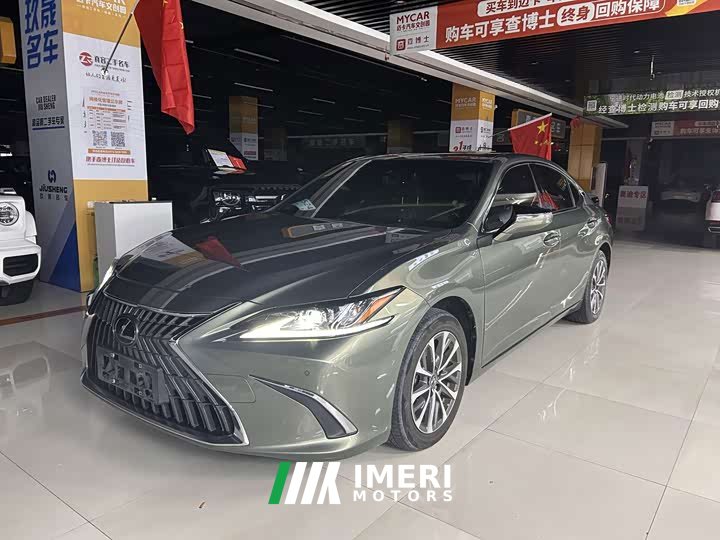 Lexus ES 200 Excellence Edition - ავტომობილი ჩინეთიდან