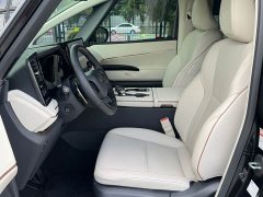 Lexus LM 2023 500h Six-Seat Premium Edition - ფოტო 10