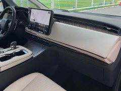 Lexus LM 2023 500h Six-Seat Premium Edition - ფოტო 12