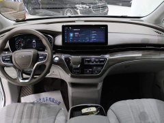SAIC MG iMAX8 2023 400TGI Comfort Edition - ფოტო 14