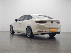 Mazda3 Axela 2.0L Automatic Elegant Edition - ფოტო 4