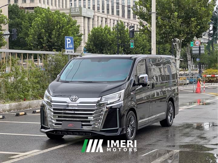 Toyota HIACE 2022 3.5L Automatic 7-Seater - ავტომობილი ჩინეთიდან