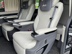 Toyota HIACE 2022 3.5L Automatic 7-Seater - ფოტო 16