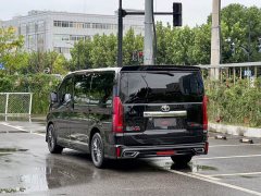 Toyota HIACE 2022 3.5L Automatic 7-Seater - ფოტო 6