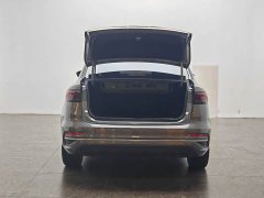 Geely Emgrand 4th Generation 1.5L CVT Luxury - ფოტო 12