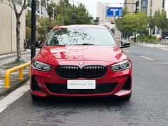BMW 1 Series Facelift 120i M Sport Night Edition - ფოტო 1