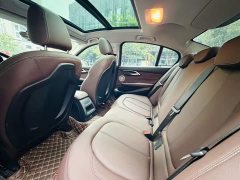 BMW 1 Series Facelift 120i M Sport Night Edition - ფოტო 16
