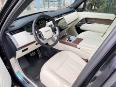 Land Rover Range Rover 3.0 L6 400PS Extended Wheelbase Seven-Seater - ფოტო 9