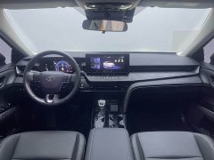 Toyota Camry 2.0L GVP Luxury - ფოტო 17