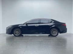 Toyota Camry 2.0L GVP Luxury - ფოტო 8