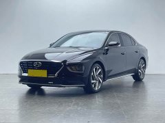 Hyundai Mistra 1.8L CVT LUX Luxury Edition - ფოტო 1