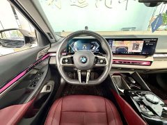 BMW 5 Series 530Li Luxury M Sport Package - ფოტო 6