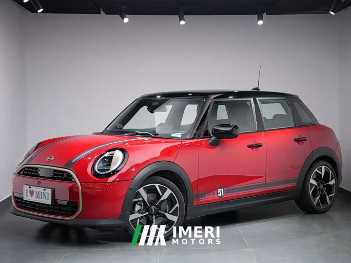 BMW MINI 2.0T COOPER S Artist 5-Door