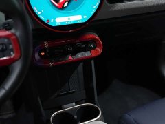 BMW 2025 MINI 2.0T COOPER S Artist 5-Door - ფოტო 13
