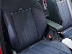 BMW 2025 MINI 2.0T COOPER S Artist 5-Door - ფოტო 9