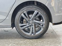 Volkswagen Golf 280TSI DSG R-Line 50th Anniversary Edition - ფოტო 9