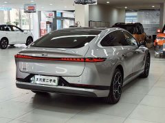 Changan Qiyuan A07 Extended-Range Blue Whale 310 Flagship - ფოტო 3
