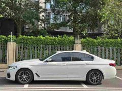 BMW 5 Series (Imported) 525i M Sport Package - ფოტო 2