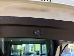 Tesla Model Y Rear-Wheel Drive - ფოტო 11