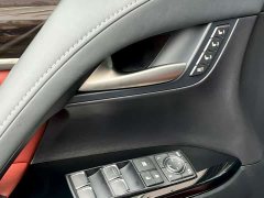 Lexus LX 570 US Spec - ფოტო 17