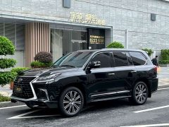 Lexus LX 570 US Spec - ფოტო 6