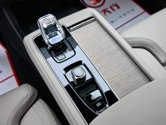 Volvo XC90 Plug-in Hybrid 2025 Facelift T8 Smart Luxury Edition 7-Seater - ფოტო 18