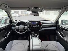 Toyota Highlander 2.5L Smart Hybrid Dual Engine FWD Elite 5-Seater - ფოტო 11
