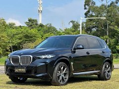 BMW X5 xDrive 30Li M Sport Luxury Night Edition Package - ფოტო 1