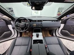 Land Rover Range Rover Velar 2025 Dynamic SE - ფოტო 11
