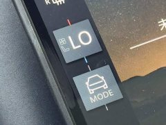 Land Rover Range Rover Velar 2025 Dynamic SE - ფოტო 17