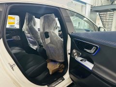Mercedes-Benz EQE 500 4MATIC Luxury - ფოტო 12